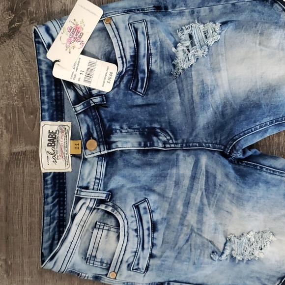 NWT Soho Babe Juniors Distressed Moto Jeans Size 11 - Picture 5 of 10